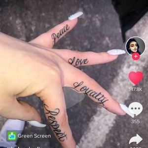 Meet your Posher, Harley